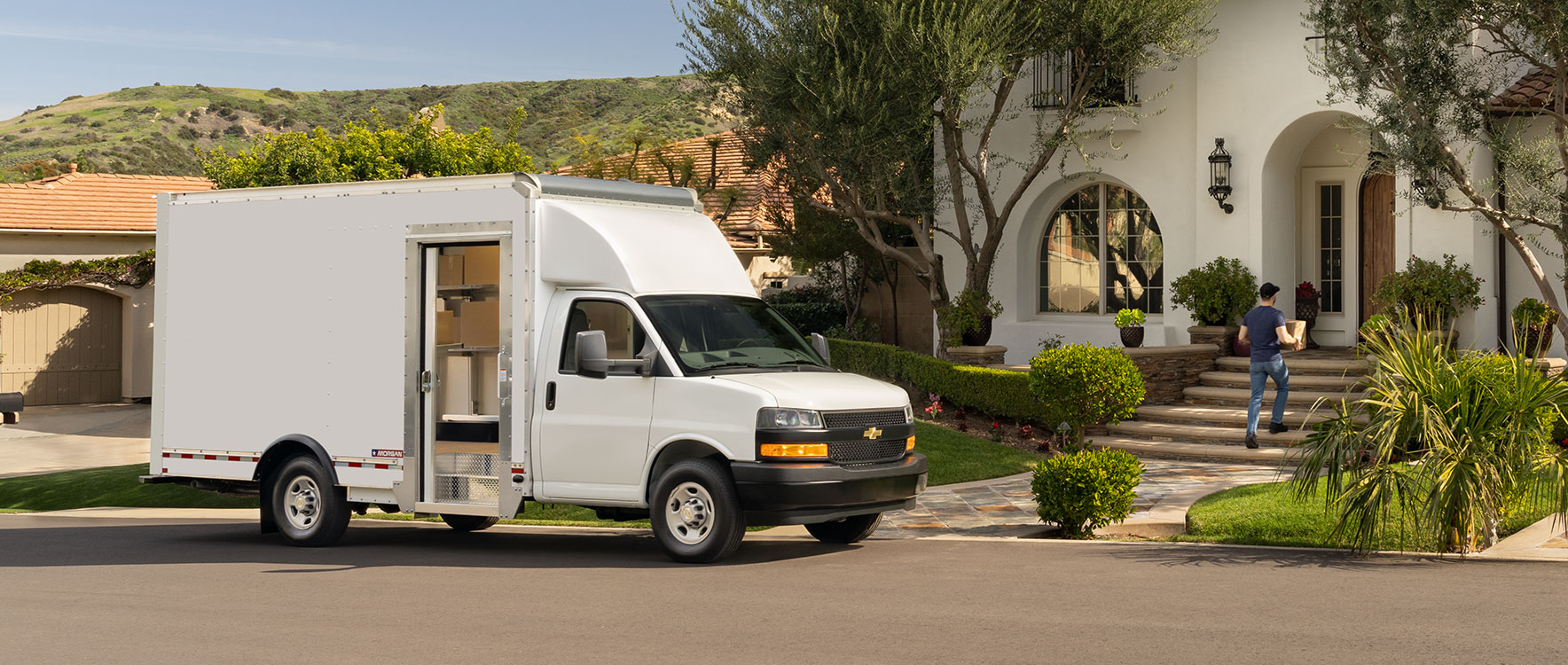 The Parcel Van Walk-Through (PVW) is easy and effecient for deliveries